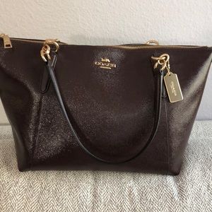 Coach tote bag | gorgeous wine patent leather
